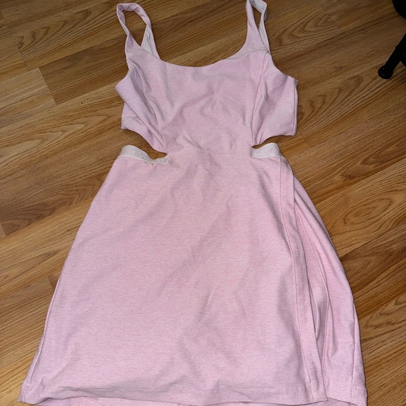 PINK OUTDOOR VOICES EXERCISE DRESS !! - Picture 2 of 2